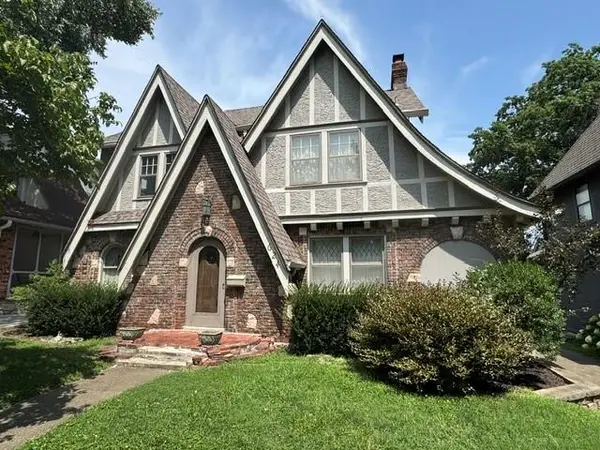 624 E 71st Terrace, Kansas City, MO 64131
