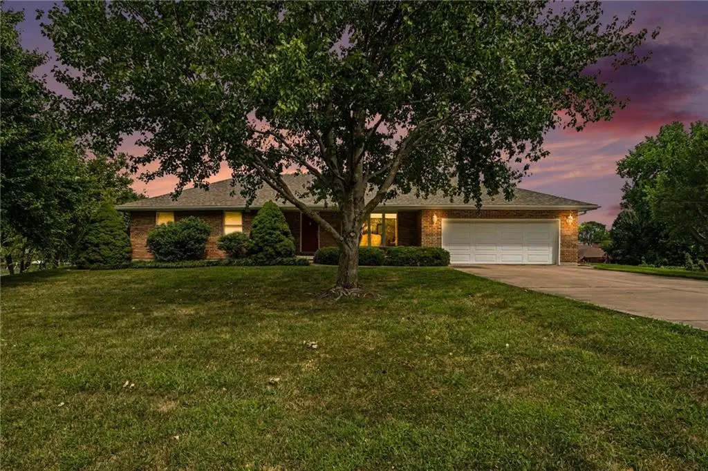18103 Murphy Road, Smithville, MO 64089 - #1