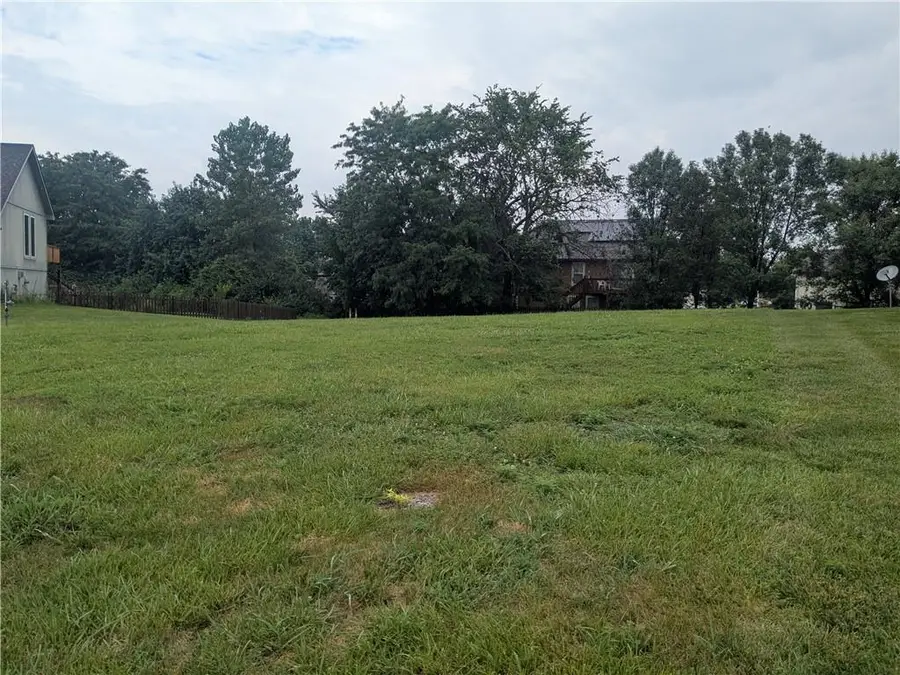 1249 SW Nagona Lane, Lees Summit, MO 64082 - #2