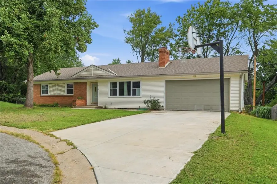 9112 E 58th Terrace, Raytown, MO 64133 - #3
