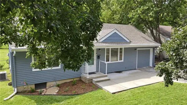 5736 Woodson Street, Mission, KS 66202