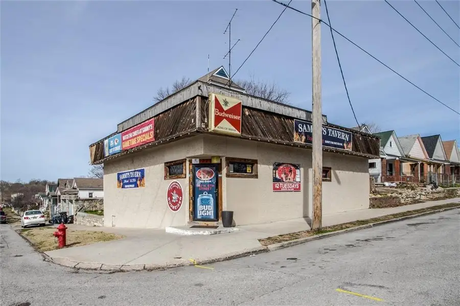 222 N 6th Street, Kansas City, KS 66101 - #2