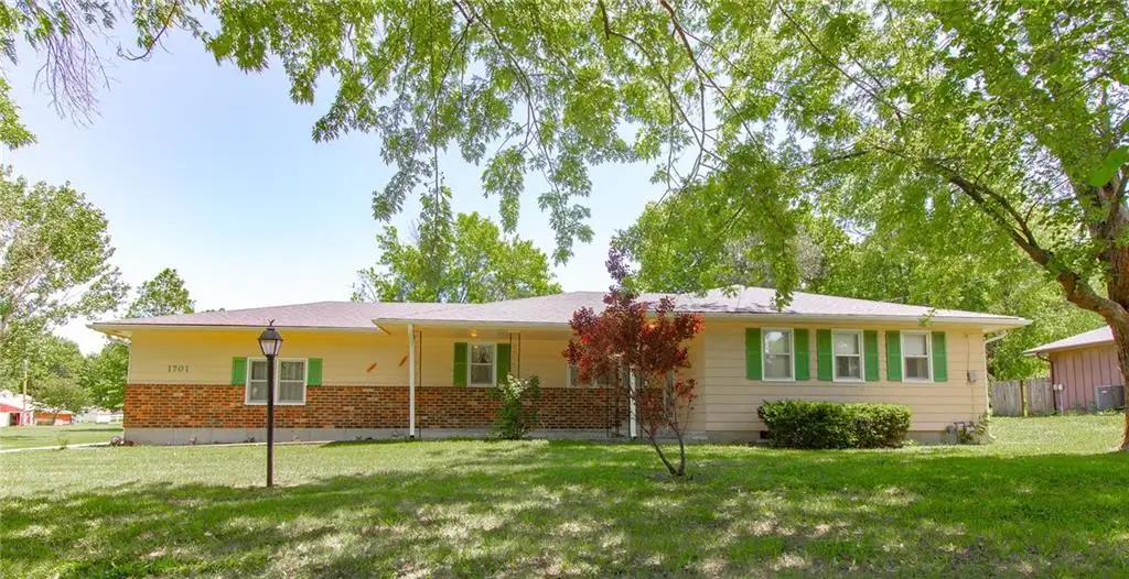 1701 S Lexington Street, Holden, MO 64040 - #1