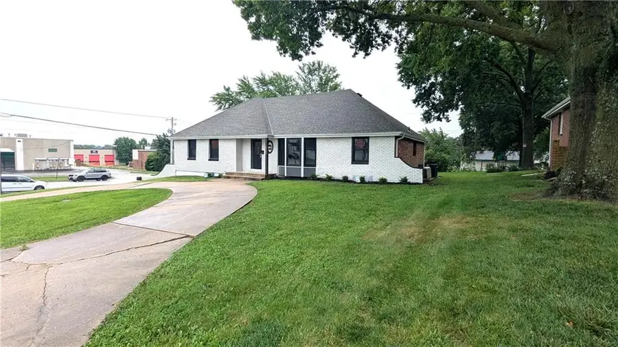 9909 E 76th Terrace, Raytown, MO 64138 - #2