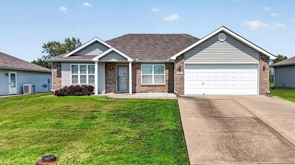 1104 Carlisle Drive, Raymore, MO 64083 - #1