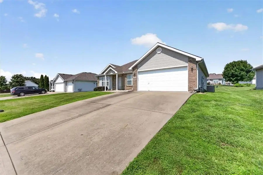 1104 Carlisle Drive, Raymore, MO 64083 - #3