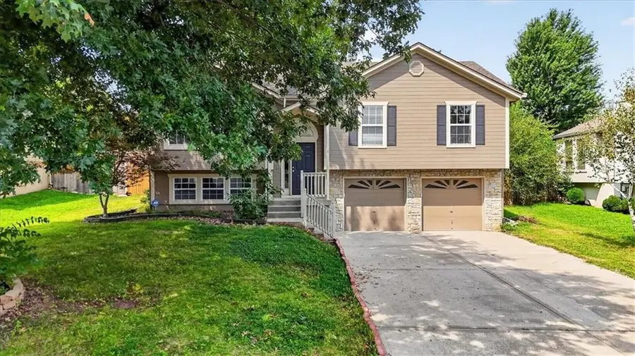 524 NE Topaz Drive, Lees Summit, MO 64086 - #2
