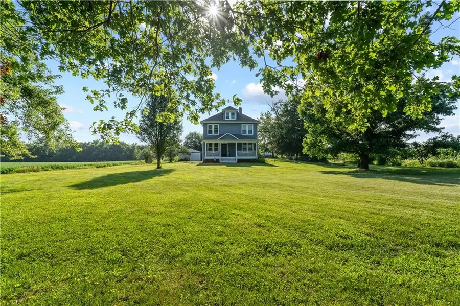 33859 167th Street, Leavenworth, KS 66048 - #2