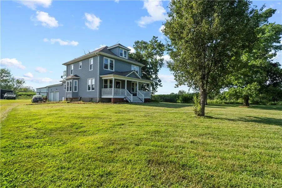33859 167th Street, Leavenworth, KS 66048 - #3
