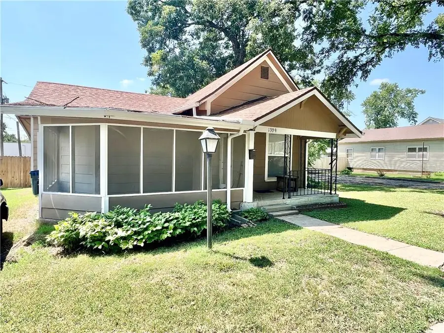 1309 Irving Street, Independence, KS 67301 - #3