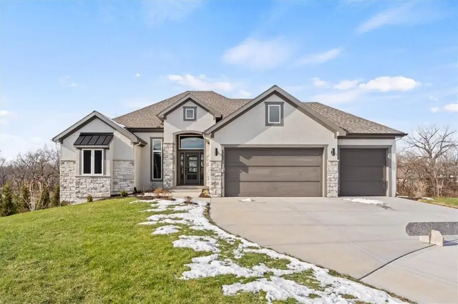 4278 Tee Box Drive, Basehor, KS 66007 - #2
