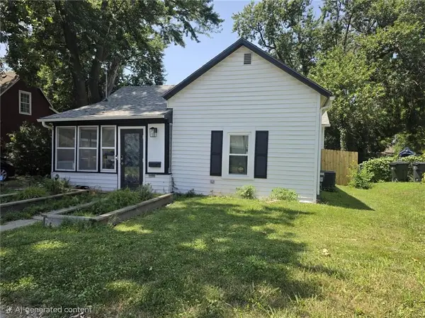 445 S Chestnut Street, Olathe, KS 66061