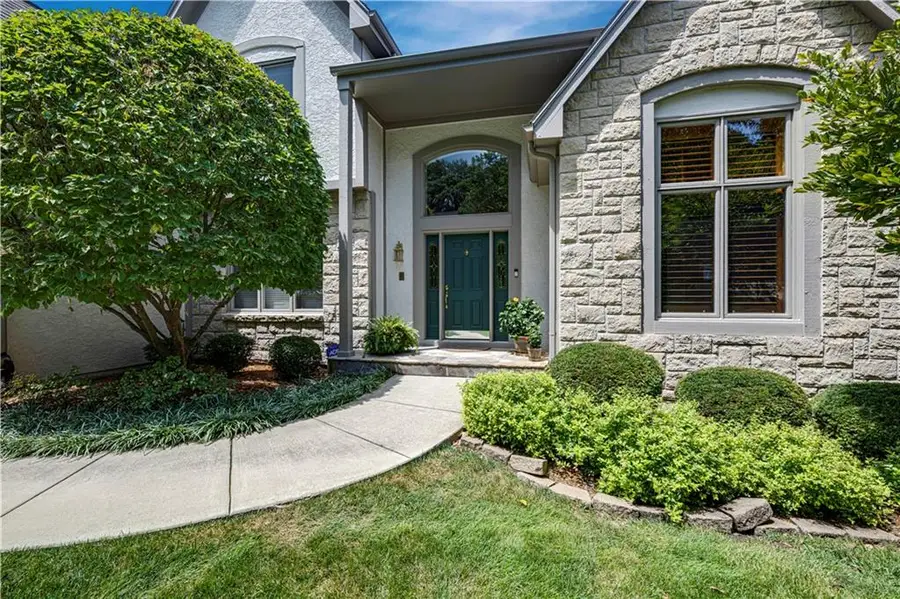 7620 Lichtenauer Street, Shawnee, KS 66217 - #3