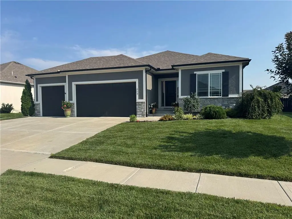 213 SW Davenport Drive, Blue Springs, MO 64014 - #1