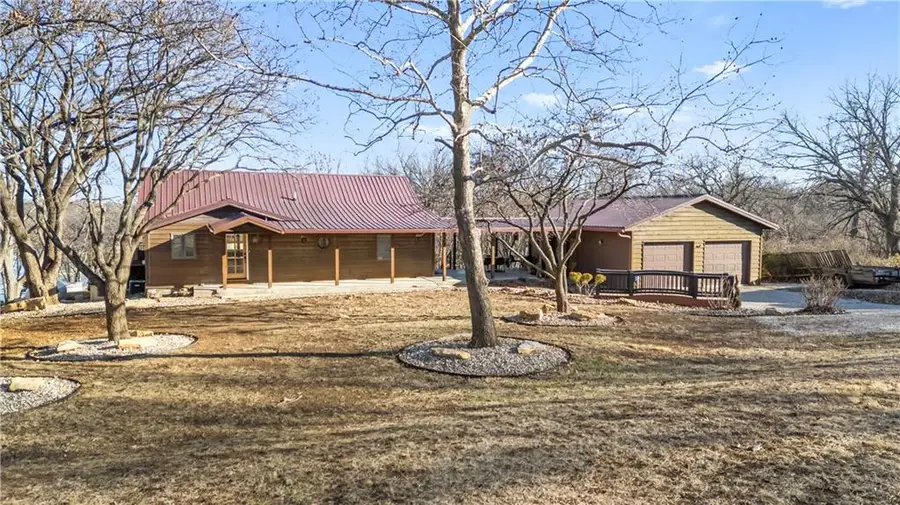 22500 Lakeview Point, Vassar, KS 66543 - #2