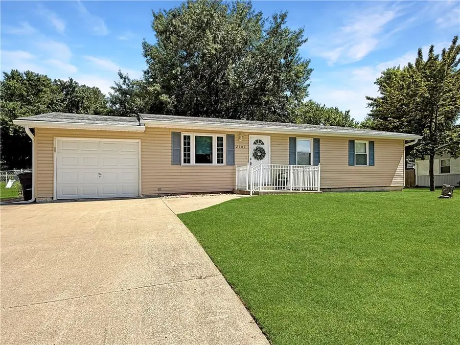 2101 Willow Street, Higginsville, MO 64037 - #2