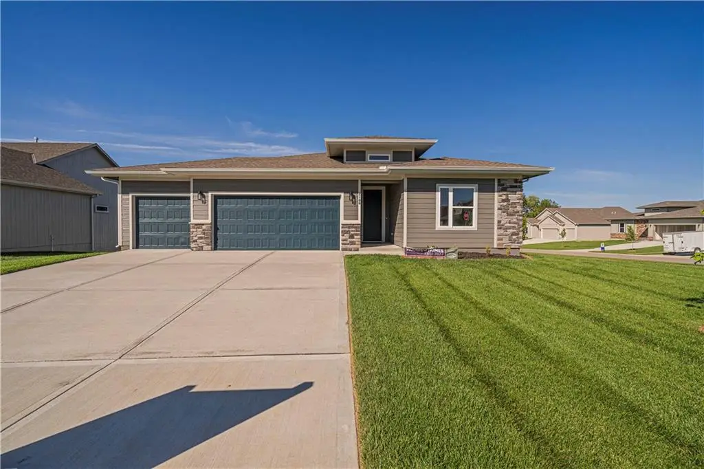 1817 Woodward Circle, Raymore, MO 64083 - #1