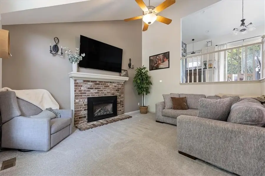 9717 NW 86th Terrace, Kansas City, MO 64153 - #3