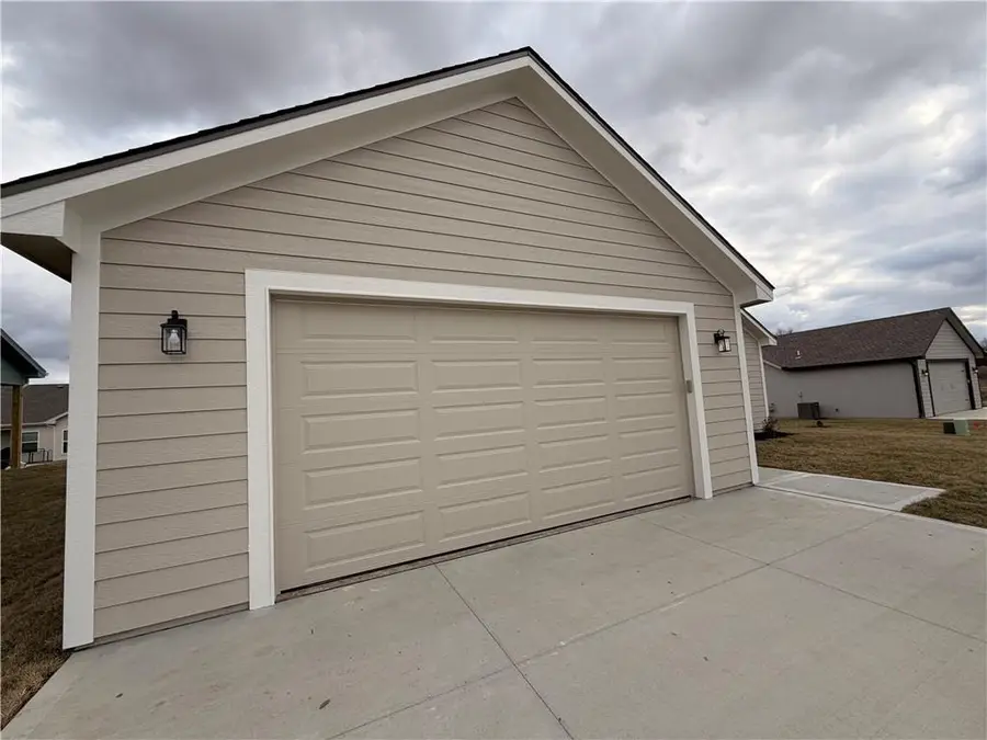 1309 NE White Oaks Lane, Oak Grove, MO 64075 - #2
