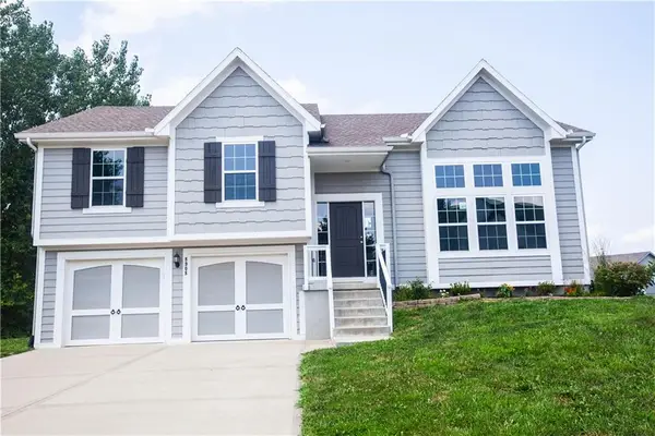 8908 NE 117th Terrace, Kansas City, MO 64157