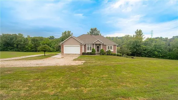 20009 Clinton County Line Road, Holt, MO 64048