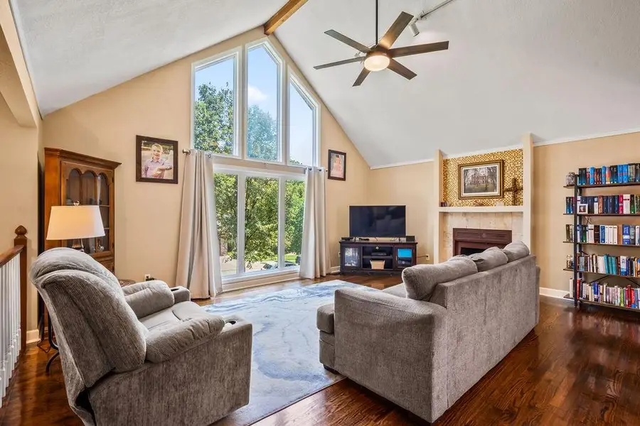 1312 Barnes Drive, Lees Summit, MO 64086 - #2