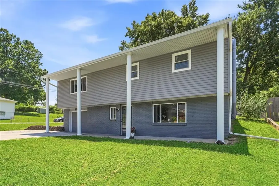 6729 NE Cotter Avenue, Kansas City, MO 64119 - #2