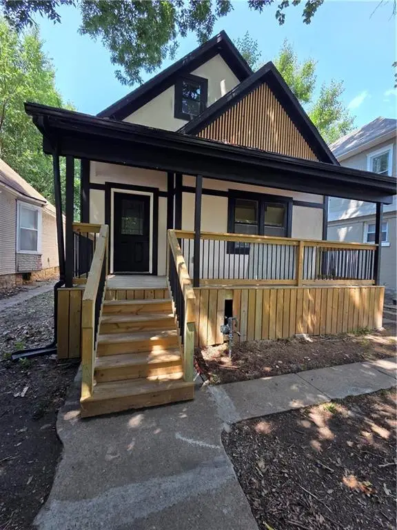 3222 E 11th Street, Kansas City, MO 64127