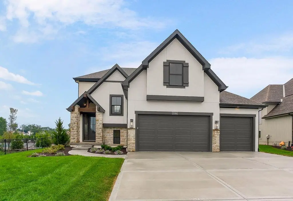 15586 W 168th Terrace, Olathe, KS 66062 - #1