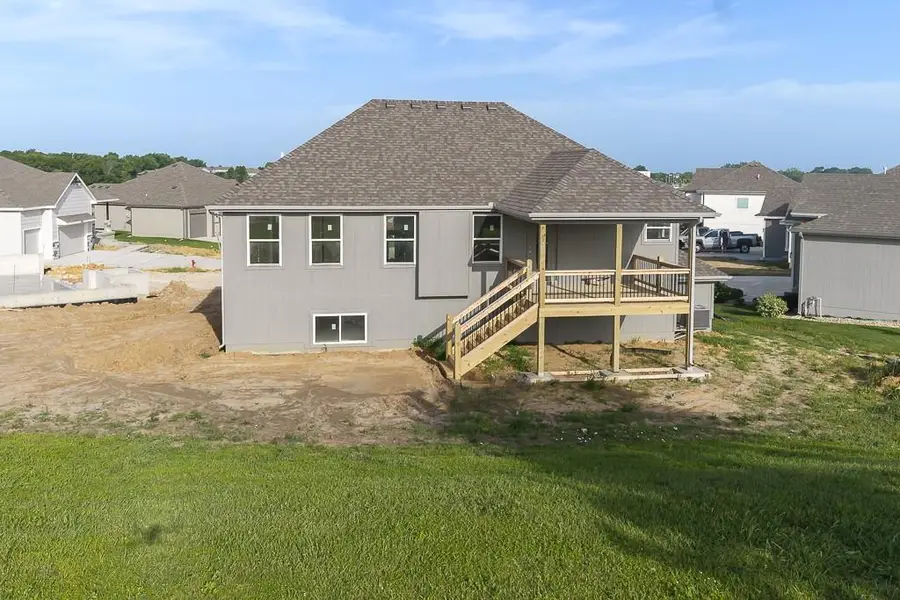 15589 Sheridan Court, Basehor, KS 66007 - #2