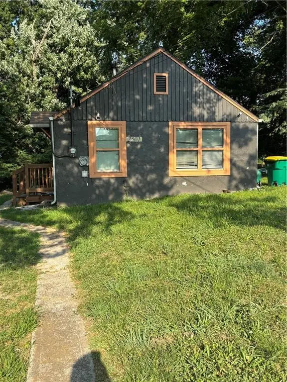 2501 N 35th Street, Kansas City, KS 66104 - #2