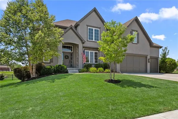 17200 Melrose Street, Overland Park, KS 66221