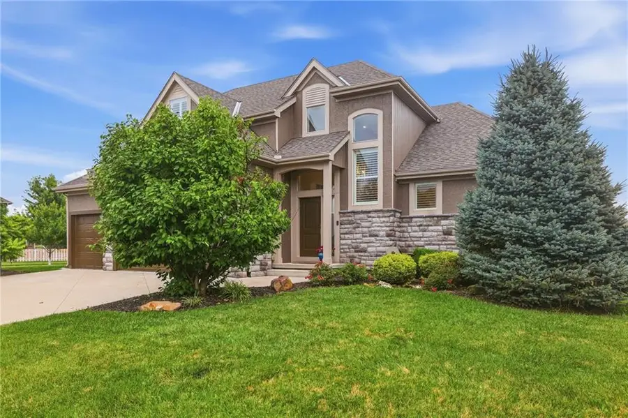 16503 S Parkwood Street, Olathe, KS 66062 - #3