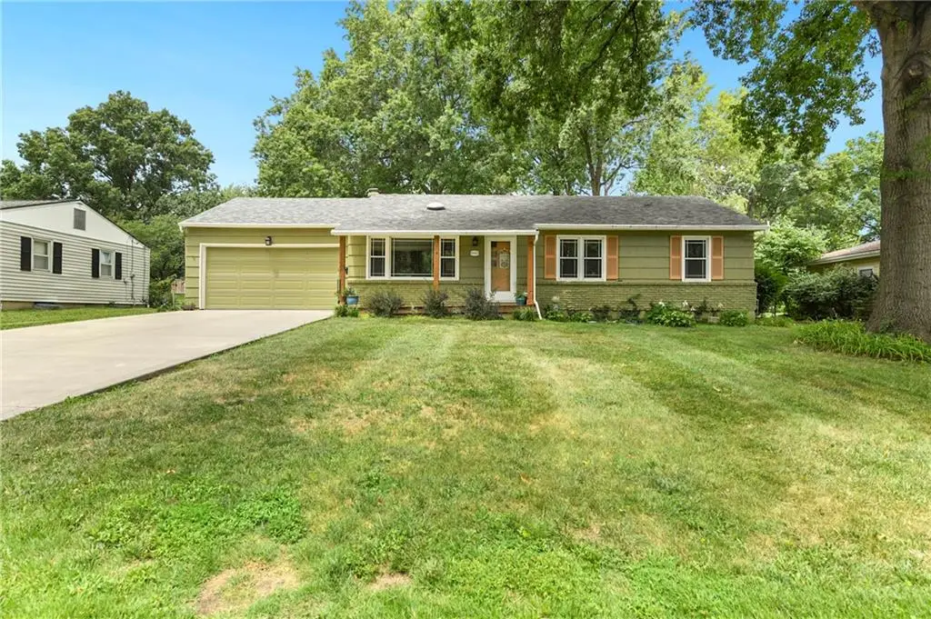 9900 E 77th Street, Raytown, MO 64138 - #1