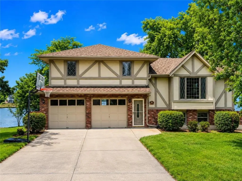 107 Lighthouse Point, Gallatin, MO 64640 - #1