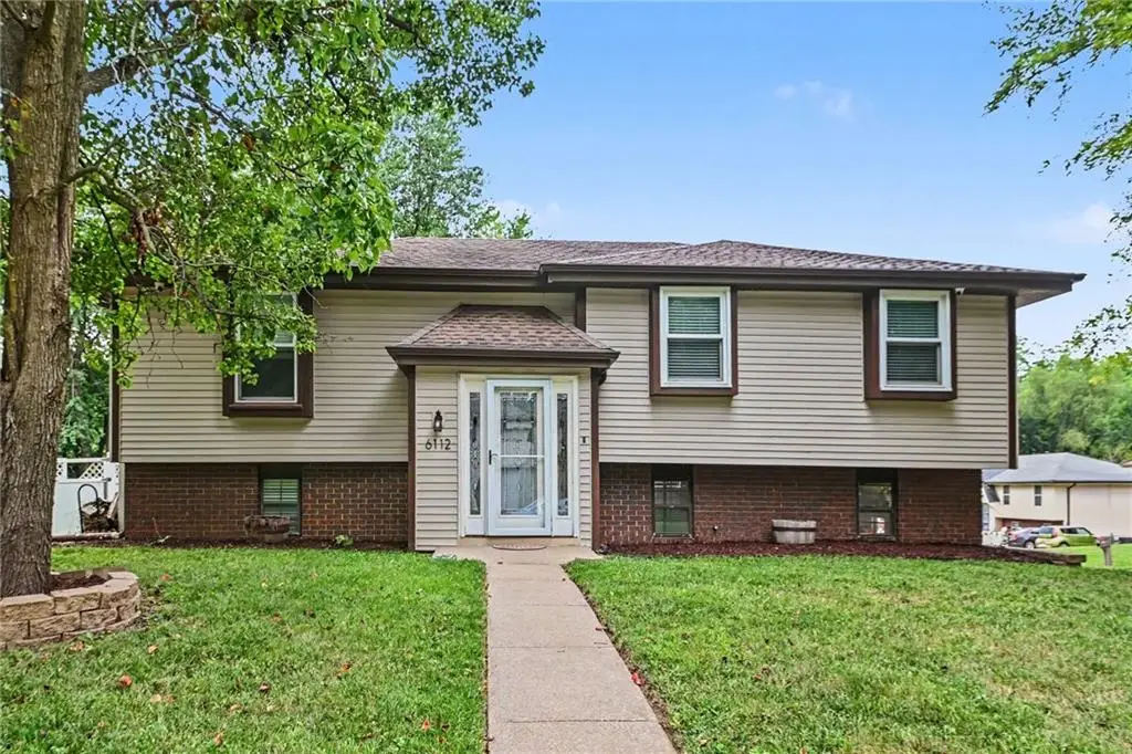 6112 Appaloosa Lane, Saint Joseph, MO 64506 - #1
