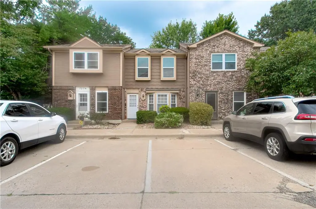 727 SW Liggett Road #B, Blue Springs, MO 64015 - #1