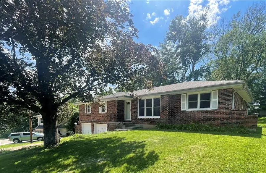 7724 NW Eastside Drive, Weatherby Lake, MO 64152 - #2