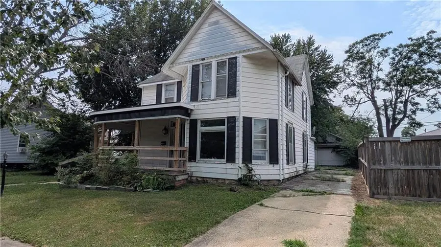 820 Vine Street, Chillicothe, MO 64601 - #2