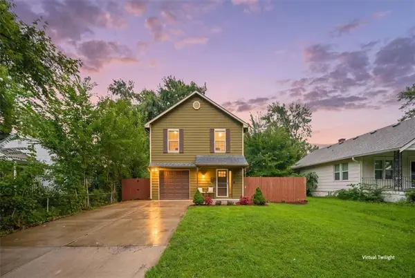 300-B N Buchanan Street, Olathe, KS 66061