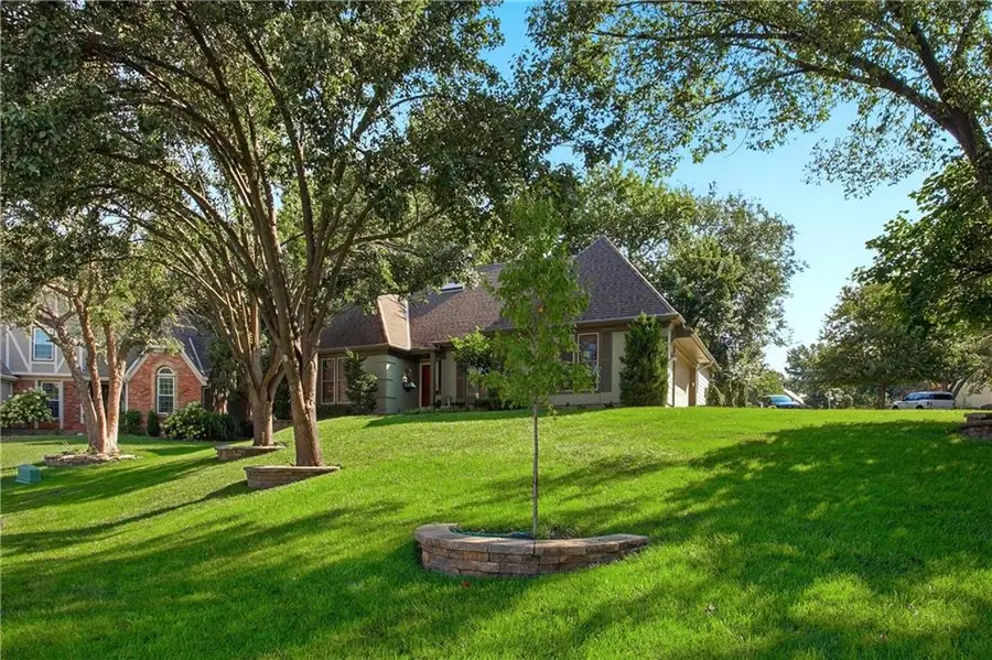 18502 W 114th Street, Olathe, KS 66061 - #2