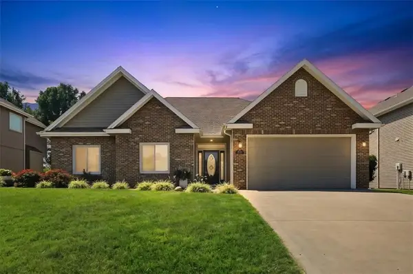13030 NW Ridgeview Drive, Platte City, MO 64079