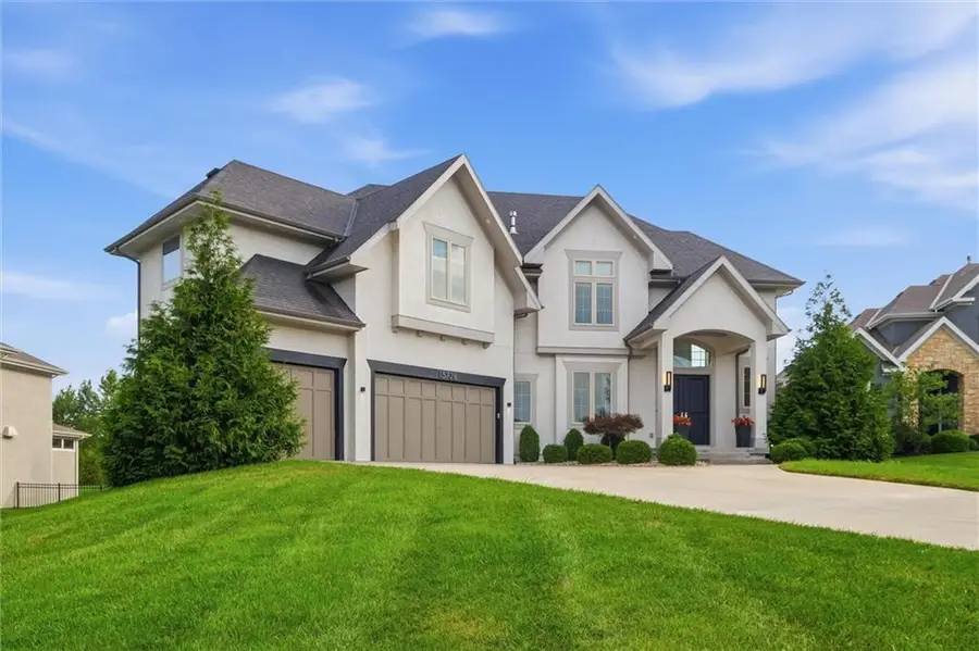 15728 Canterbury Street, Overland Park, KS 66224 - #3
