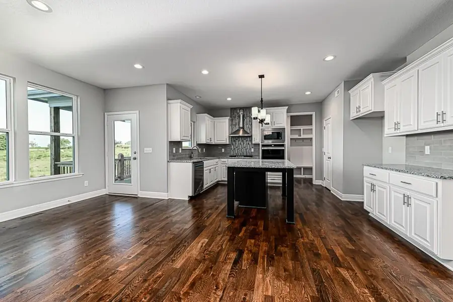 15635 Austin Court, Basehor, KS 66007 - #2
