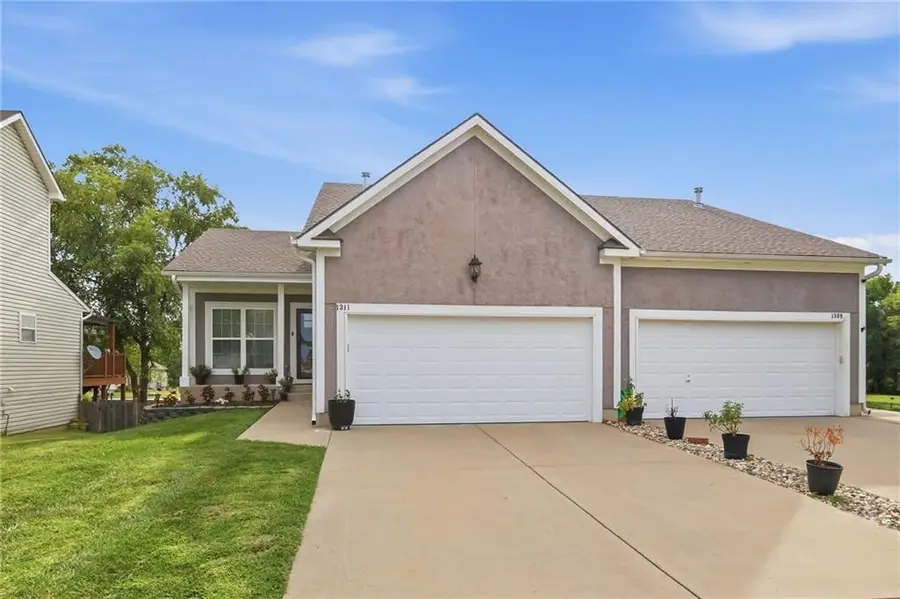 1311 N 158th Court, Basehor, KS 66007 - #2