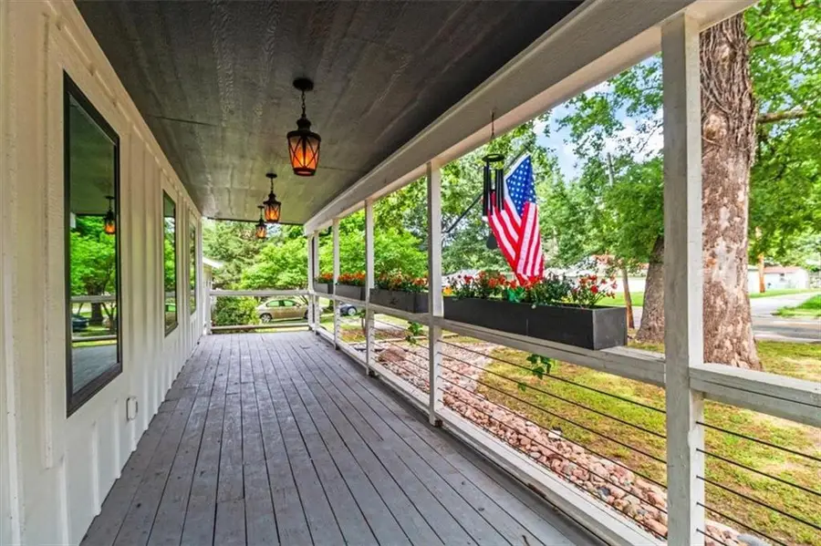 303 SW 2nd Street, Lees Summit, MO 64063 - #3