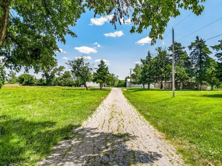 4225 Scott Road, Kansas City, MO 64137 - #2