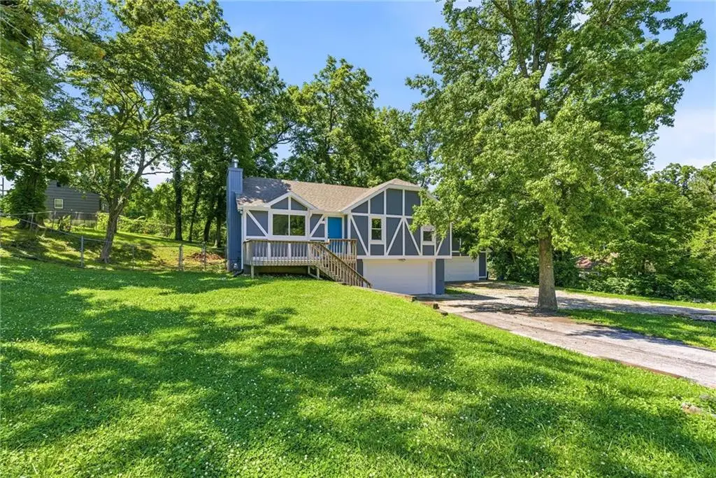 4211 Leavenworth Road, Kansas City, KS 66104 - #1