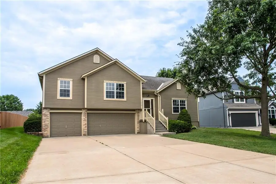 1324 SE Dalton Circle, Lees Summit, MO 64081 - #2