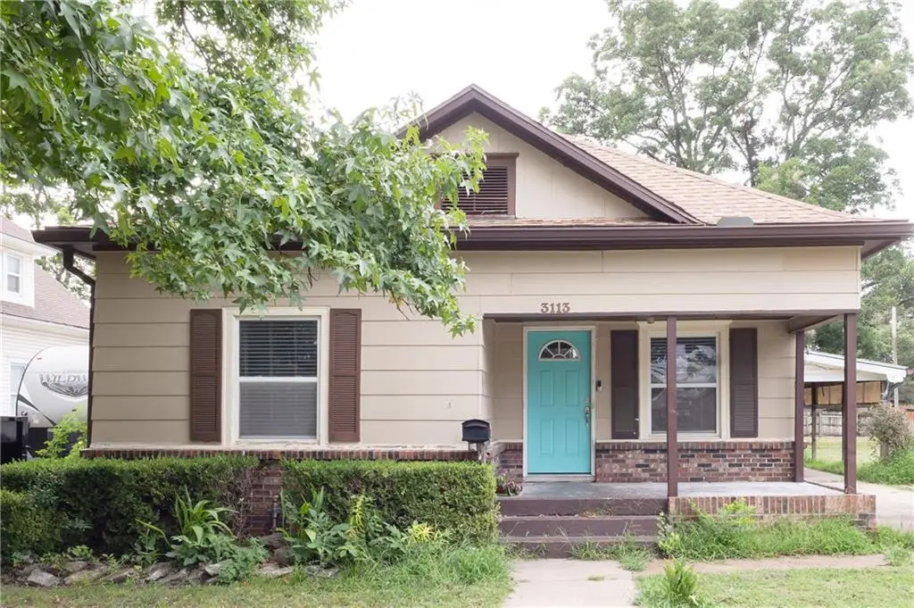 3113 Washington Street, Parsons, KS 67357 - #1